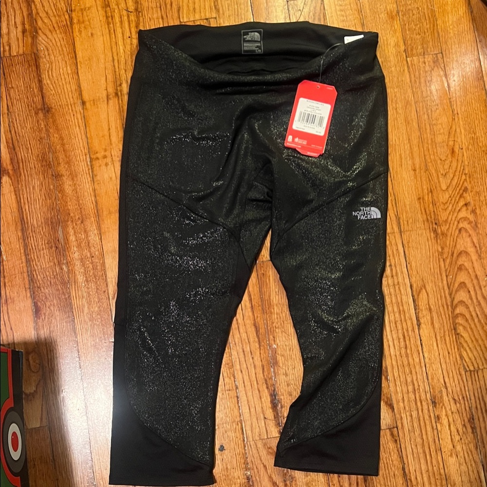 The North Face Shimmer Black Capri Leggings